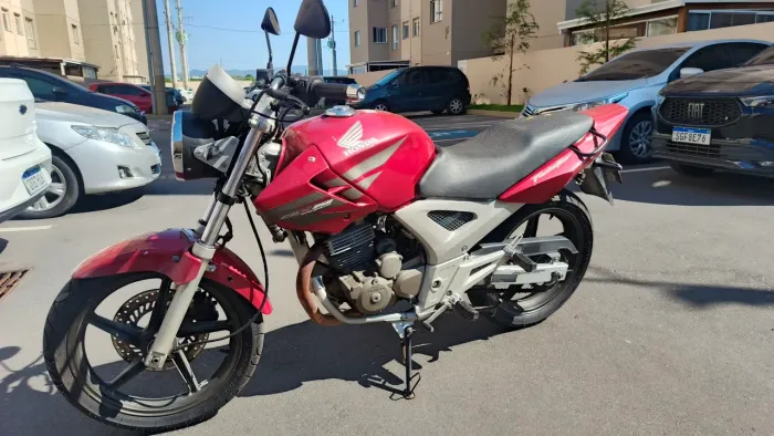 CBX 250 2007