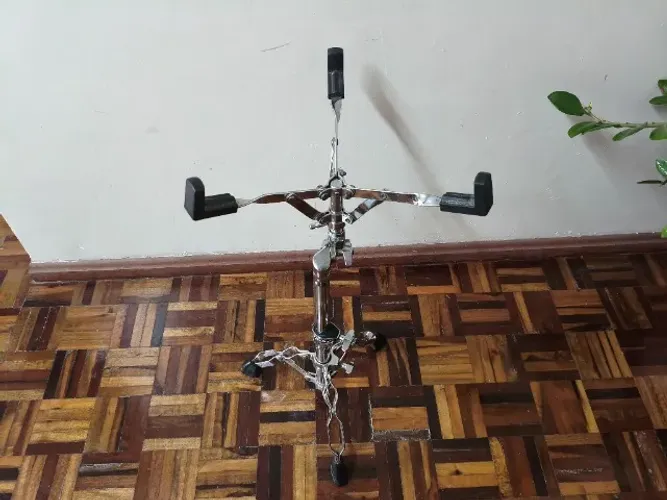 Estante de Caixa Mapex Mars Cromada