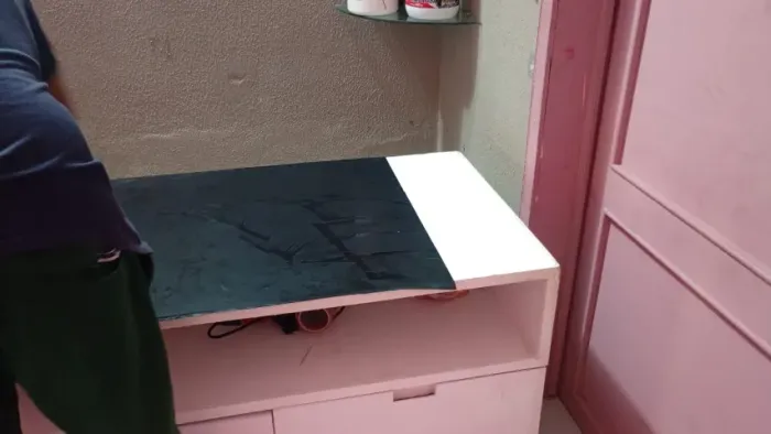 Envelopamento de móveis ..