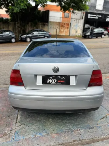 Volkswagen Bora 2.0 8V Comfortline Mec. 2001