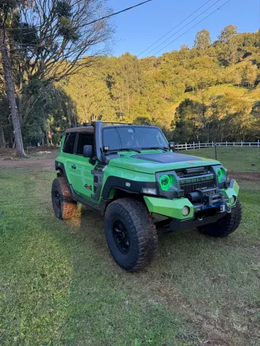 Troller T-4 4X4 3.2 20V TDI Cap. Rígida Diesel 2015