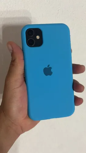 iPhone 11 64 Gb. $750