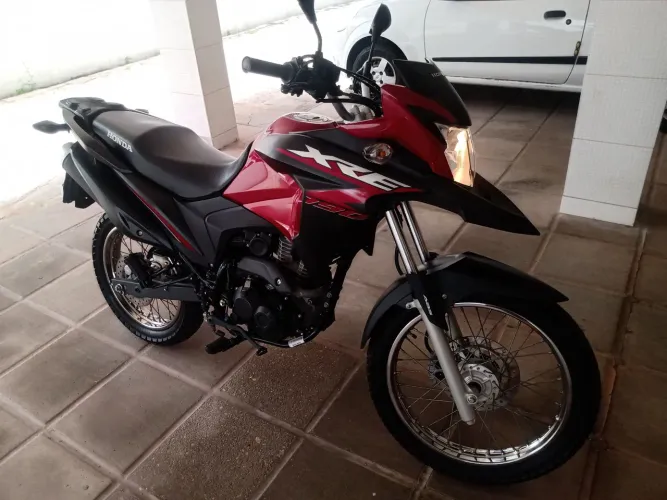 Moto XRE 190 - capa de revista