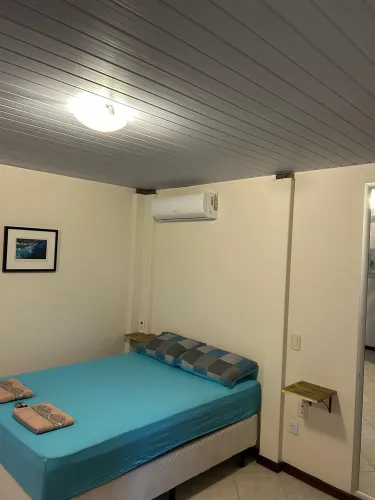Aluguel de quarto no centrinho da lagoa 