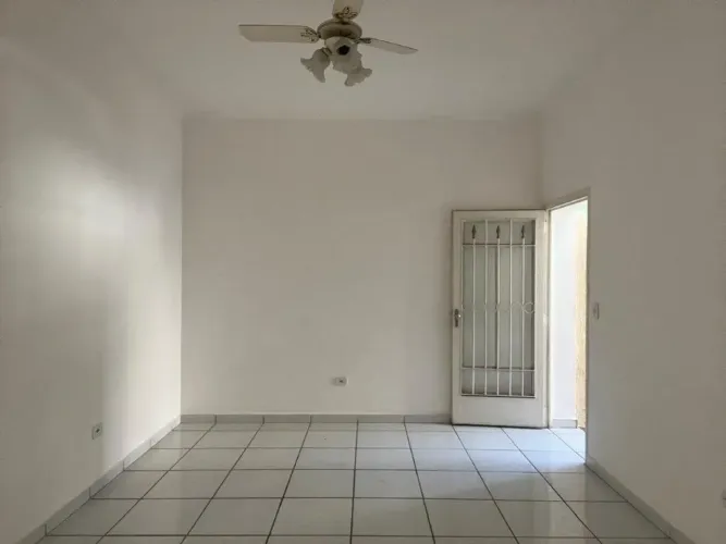 VILA ROMANA CASA TÉRREA PARA LOCAÇÃO SEM VAGA DE GARAGEM