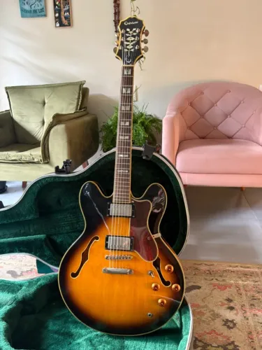 Epiphone Sheraton II - Made in Korea - Hard Case SKB incluso