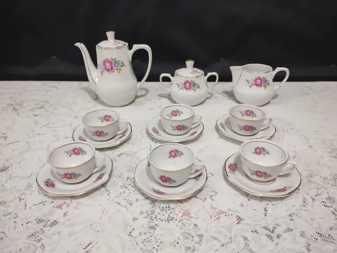 Jogo de cafe antigo de porcelana