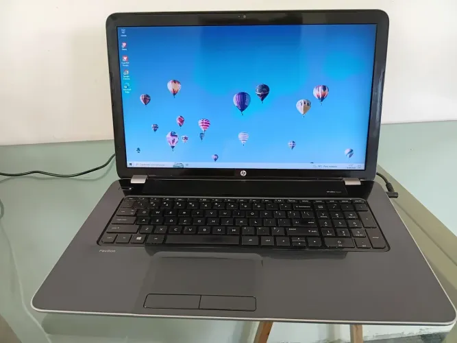 Notebook HP Pavilion 17 AMD A8 4500 Ótimo