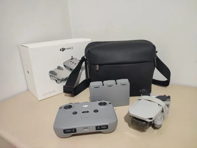 Drone DJI Mini 2 - Combo