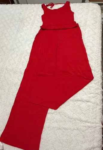 Macacão vermelho tamanho M Patrícia Foster