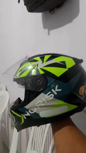 Vender um capacete