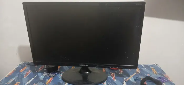 TV Sansung desligando sozinha