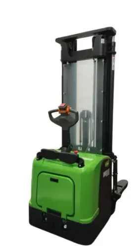 Empilhadeira Patolada Elétrica Plasnox - 2Ton. 5,6M (Montadora: Heli)