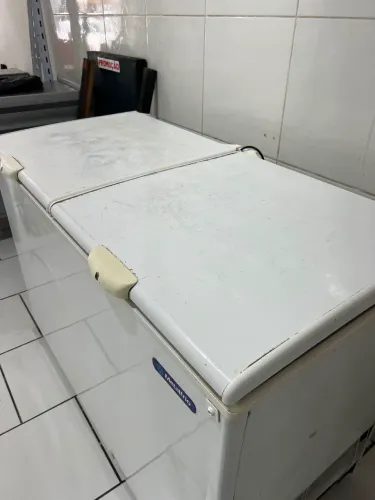 Freezer 2 tampas metalfrio