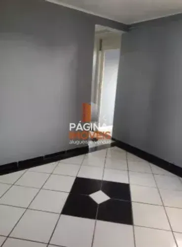 Página 1 Imóveis anuncia para venda apartamento de 2 dormitórios no "Condomínio Quadra Ff