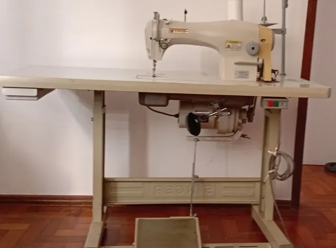 Maquina Singer Reta 191D-20 