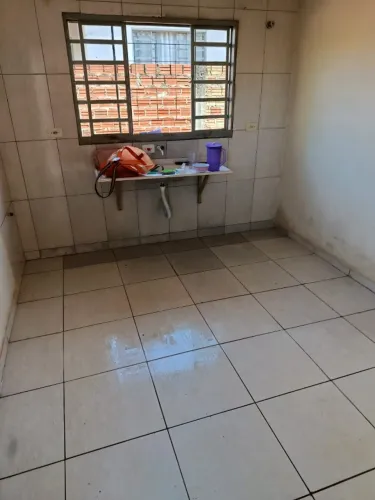 Casa em doutor camargo, 2 quartos