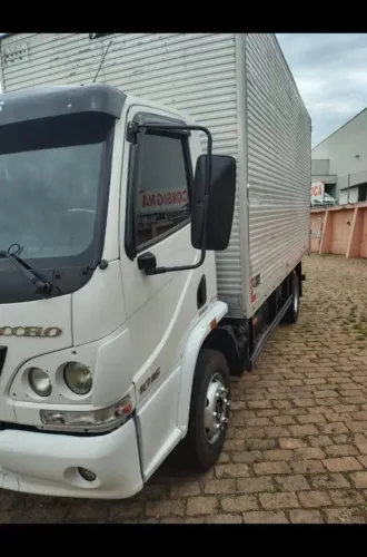 Mercedez Benz acello 1016 2016