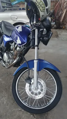 Vendo moto 150 partida elétrica honda