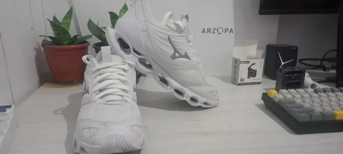 Tênis mizuno branco