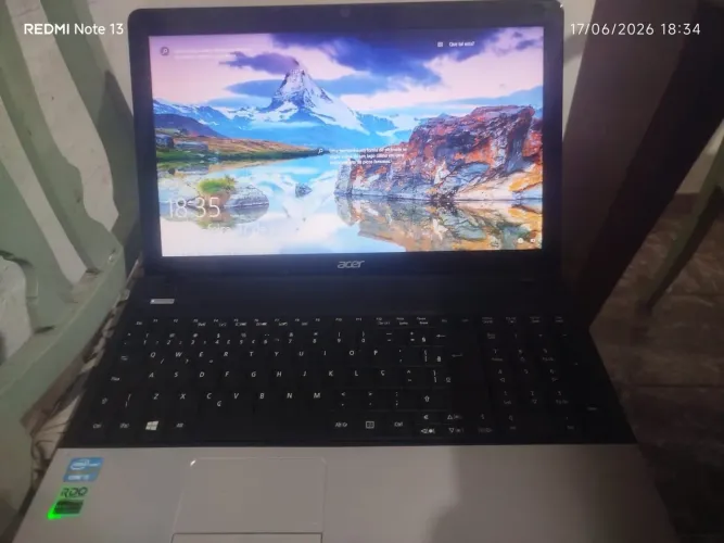 Notebook Acer i5 3ª geração, 6Gb de RAM e SSD.
