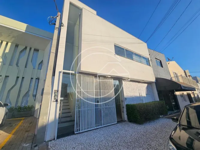 ALUGA-SE Comercial NO BANZATO - MARÍLIA/SP