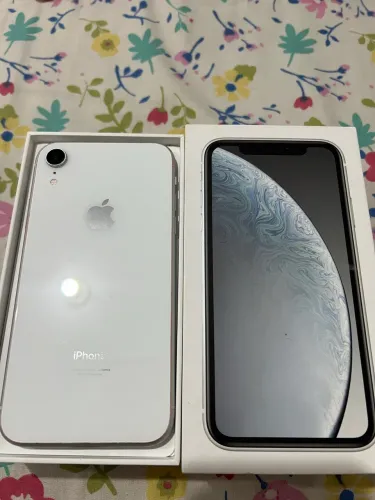 iPhone XR