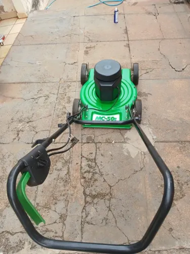 Vendo aparador de grama Trapp MC50e