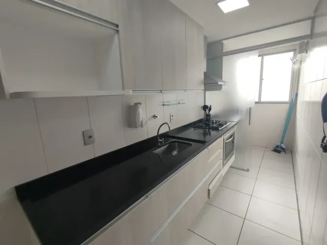 Apartamento para LOCAÇÃO com 55m², ao lado da Praça do Habib's no Mogilar - Mogi das Cruze