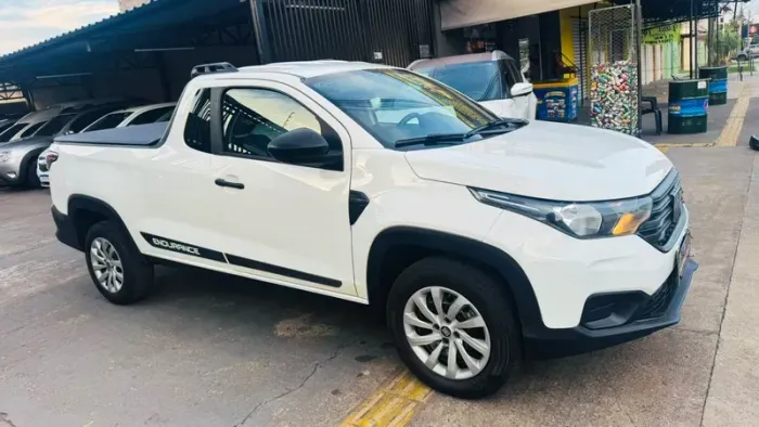 Fiat Strada Endurance 1.4 Flex 8V C 2022