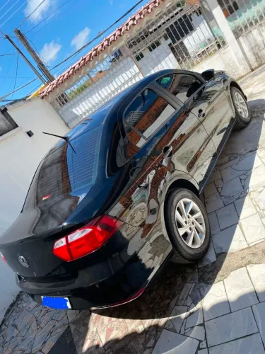 Volkswagen Voyage 1.6 MSI Flex 8V 4P 2022