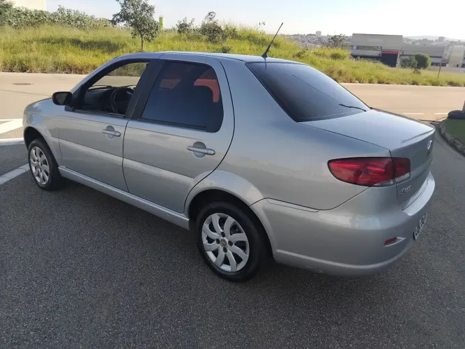 Fiat Siena EL 1.0 MPI Fire Flex 8V 4P 2010