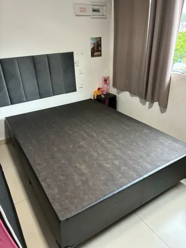 Cama box + colchão
