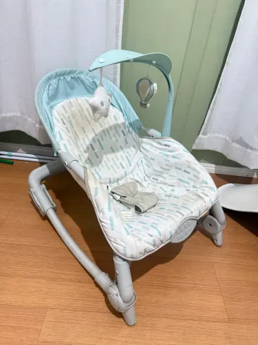 Cadeira de balanço e descanso