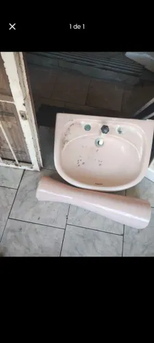 Pia  rosa claro com pedestal 