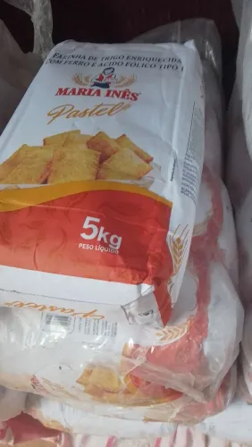 Farinha de trigo Maria Inês para pastel