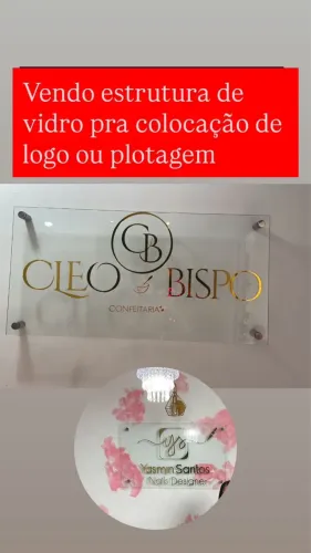 Placa de vidro para lojas e confeitaria