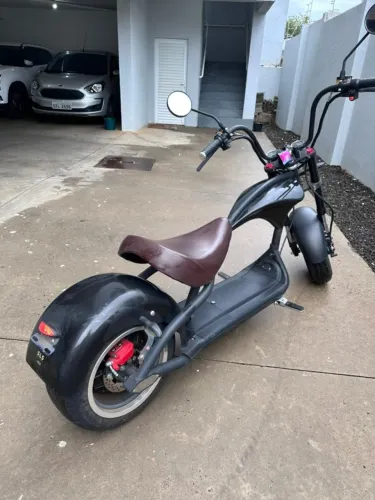  Chopper preta SLS
