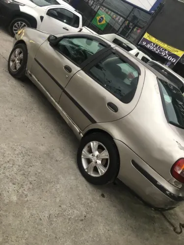 Fiat Siena ELX 1.0 MPI Fire 16V 4P (25 Anos) 2001