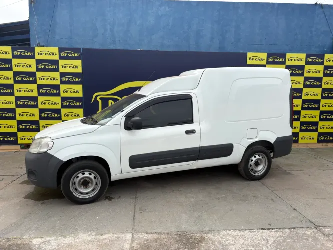 Fiat Fiorino Furgão Work. Hard 1.4 Flex 8V 2P 2021