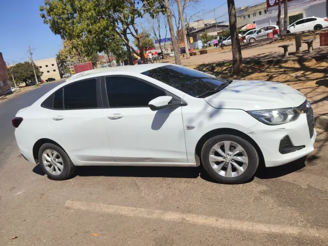 Chevrolet Onix Plus LT 1.0 12V TB Flex Aut. 4P 2021