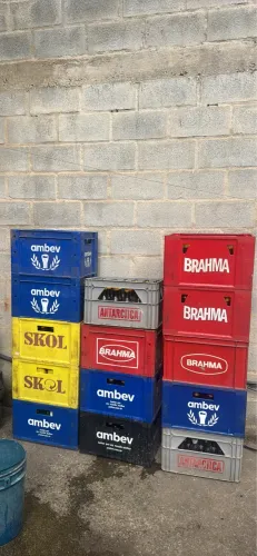 Engradado com garrafas