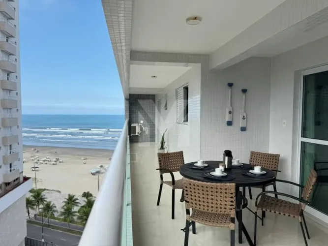 Apartamento mobiliado de 2 dormitórios com vista mar em Maracanã, Praia Grande