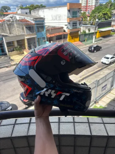 Capacete kyt