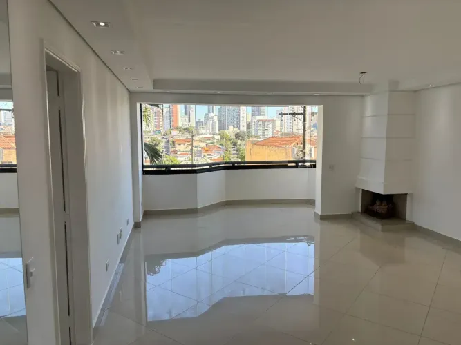 Imóvel para aluguel possui 124 metros quadrados com 3 quartos em Vila Pompéia - São Paulo