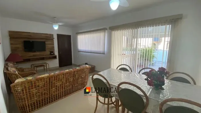 Cobertura a venda de 2 dts no Guaruja