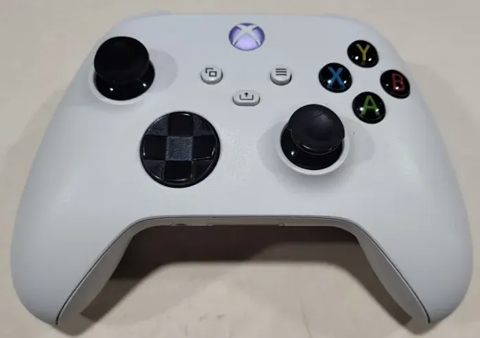 Controle Microsoft Xbox Wireless Series X|s Branco
