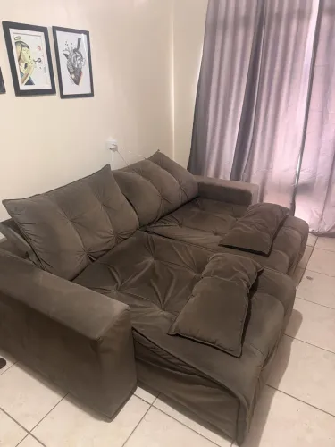Sofá dois lugares grande