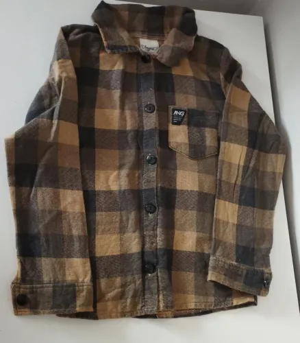 Vendo roupas e acessórios infantis  para as festa juninas