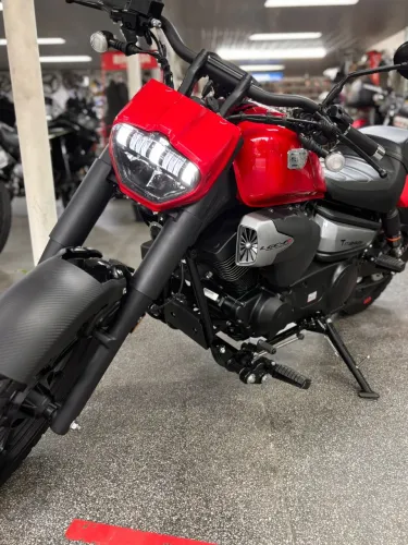Titanium250 2026 0km Emplac. Gratis !!